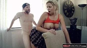 O Fute Hard Pana O Umple De Sperma In Pizda
