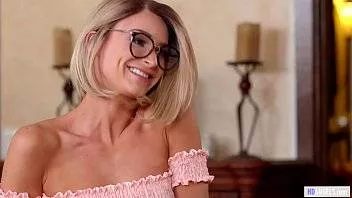 Ochelaristele O Sug Mai Dragut Si Placut