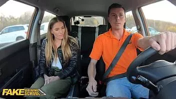 Ea Vrea Sa O Futi Cat De Adanc Poti Tu
