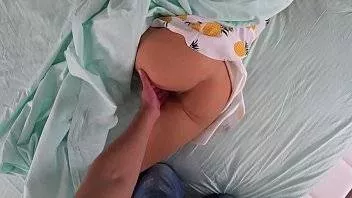 Ea Doarme Iar El Ii Mangaie Pizda Frumos