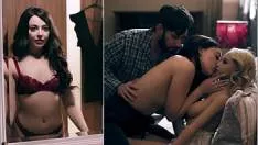 Sex foarte intens cu femei frumoase si barbati care abia asteapta sa ejaculeze pe buzele