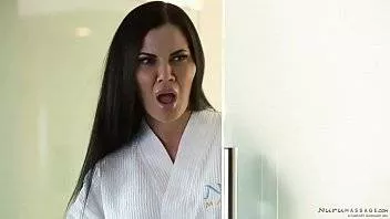 Are Tatele Mari Si Este Bagaboanta Mare Nebuna