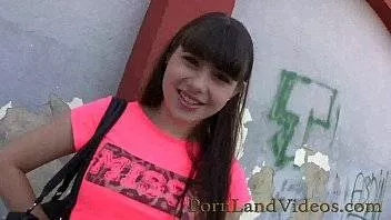 Tanara Cu Pizda Mica Vrea Mult Sex Pervers