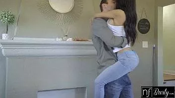 Fata Are Tatele Rotunde Si Te Vrea Cu Pula Sculata